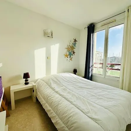 Port Bougainville * Rochefort (Charente-Maritime)