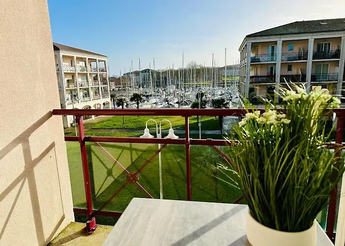 Port Bougainville Apartmán